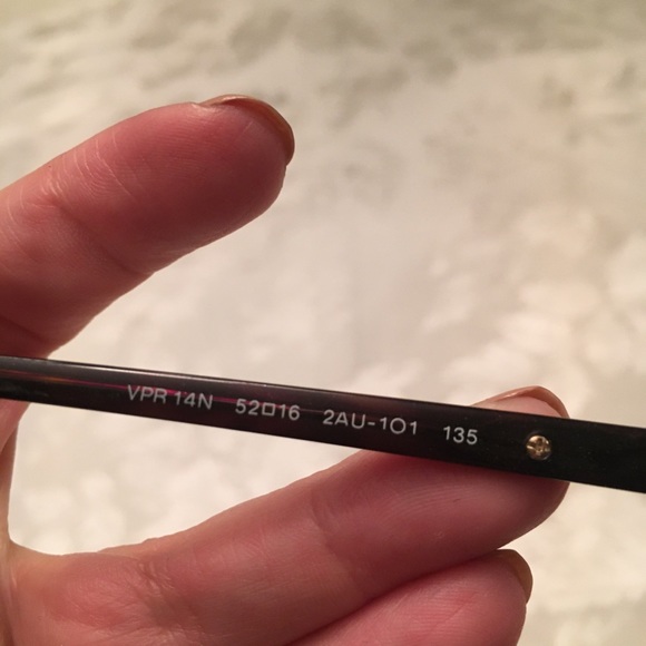 Prada eye glass frames. Gently used, no scratches or defect - Picture 4 of 5